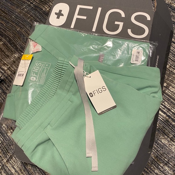 Figs Other Figs Scrub Set Color Sage Green Nwt Poshmark
